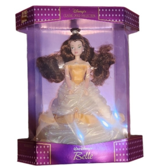 Disney Princess "Belle" A Classic Doll Collection New in Box - Picture 1 of 2
